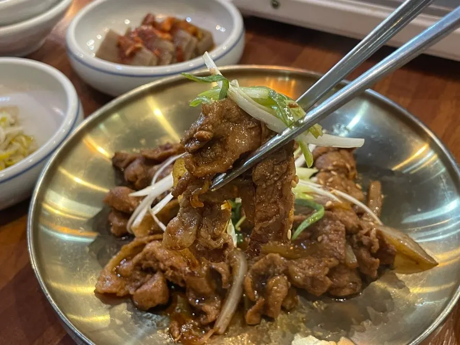 식사를 마무리한 뚝심밥상 상차림
