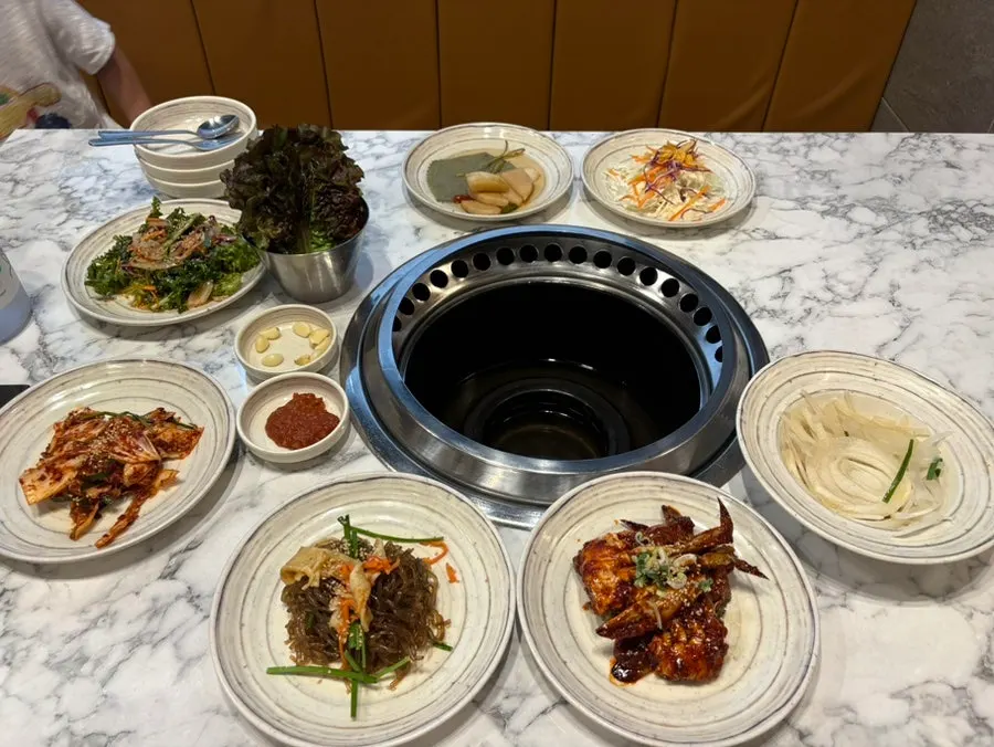 정원갈비 기본 상차림 반찬