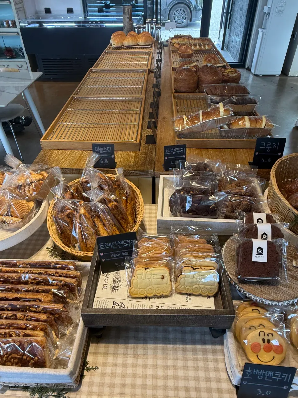 Bakery display area at On the Rail