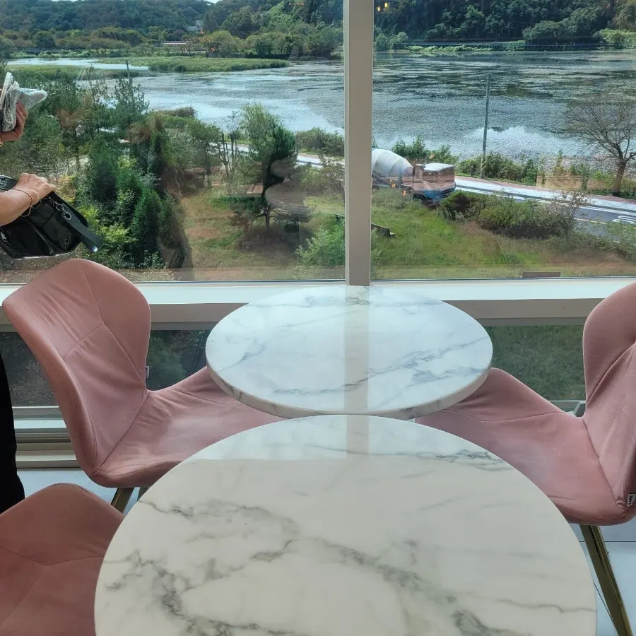 Window seat with a view of the reservoir