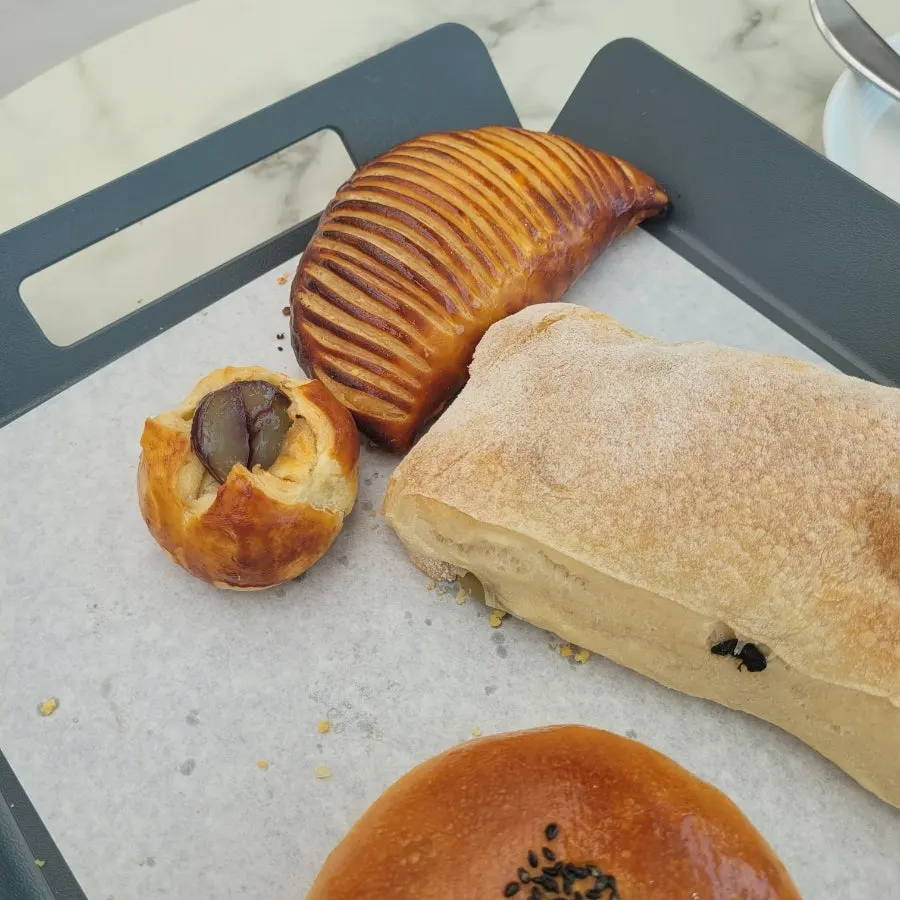 Olive ciabatta and apple pie