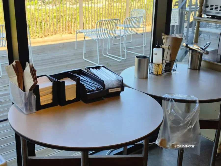 On the Rail's self-serve bar stocked with takeout supplies