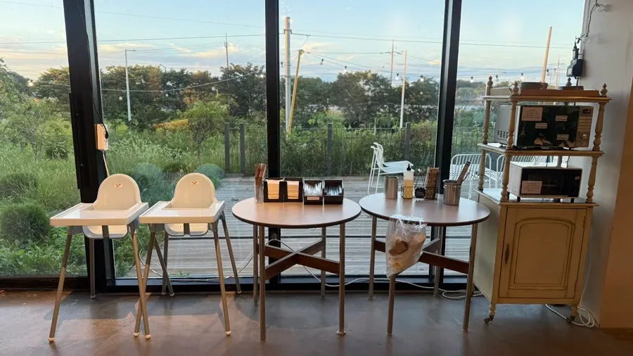 온더레일 2층 야외석
