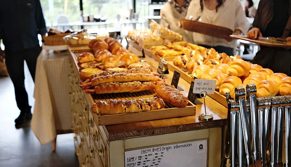 Large-sized breads displayed at On the Rail