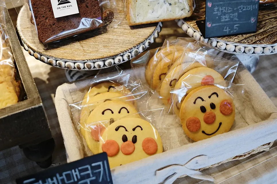 Full view of the bakery display at On the Rail