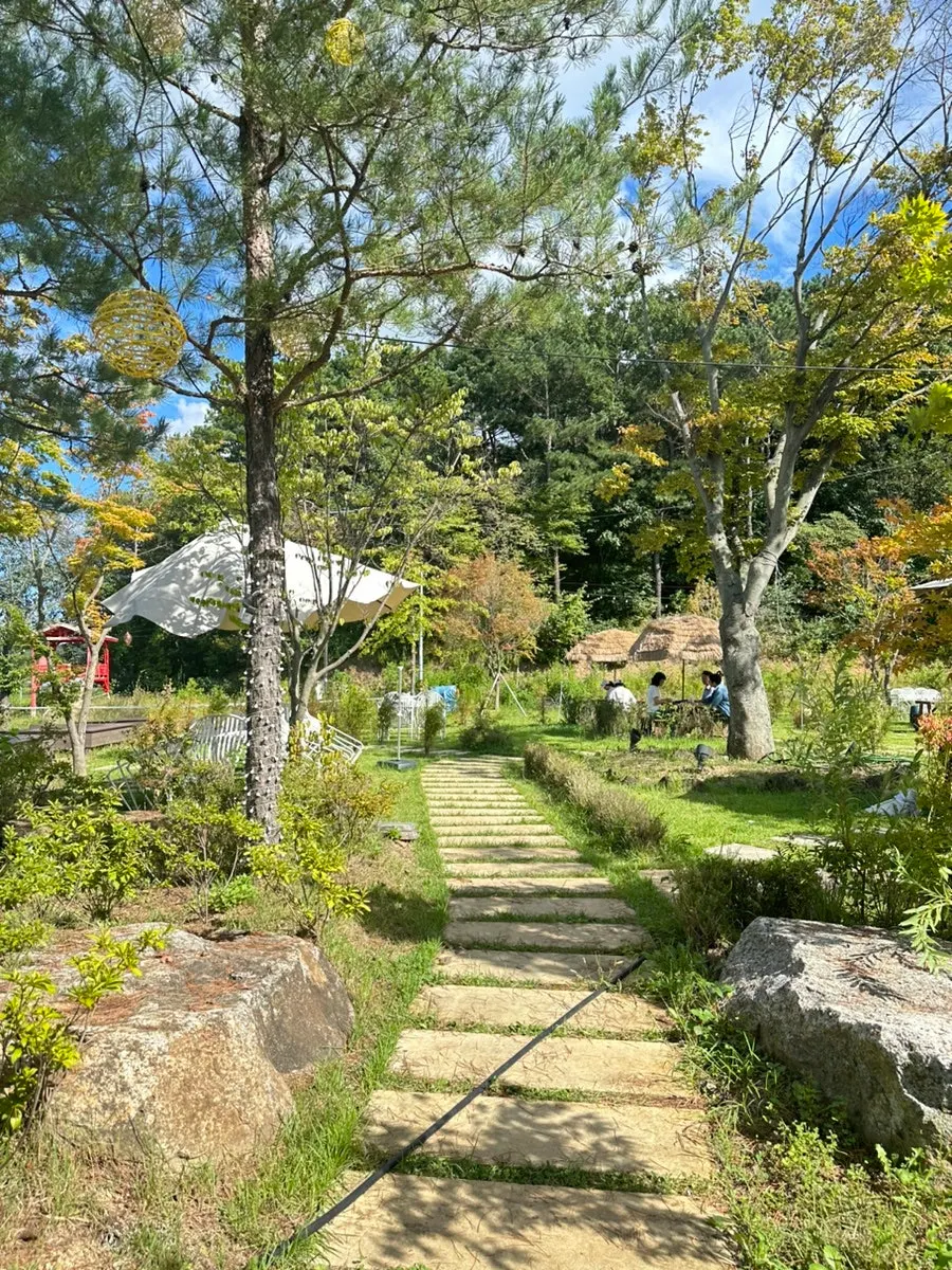 Outdoor walking path at On the Rail