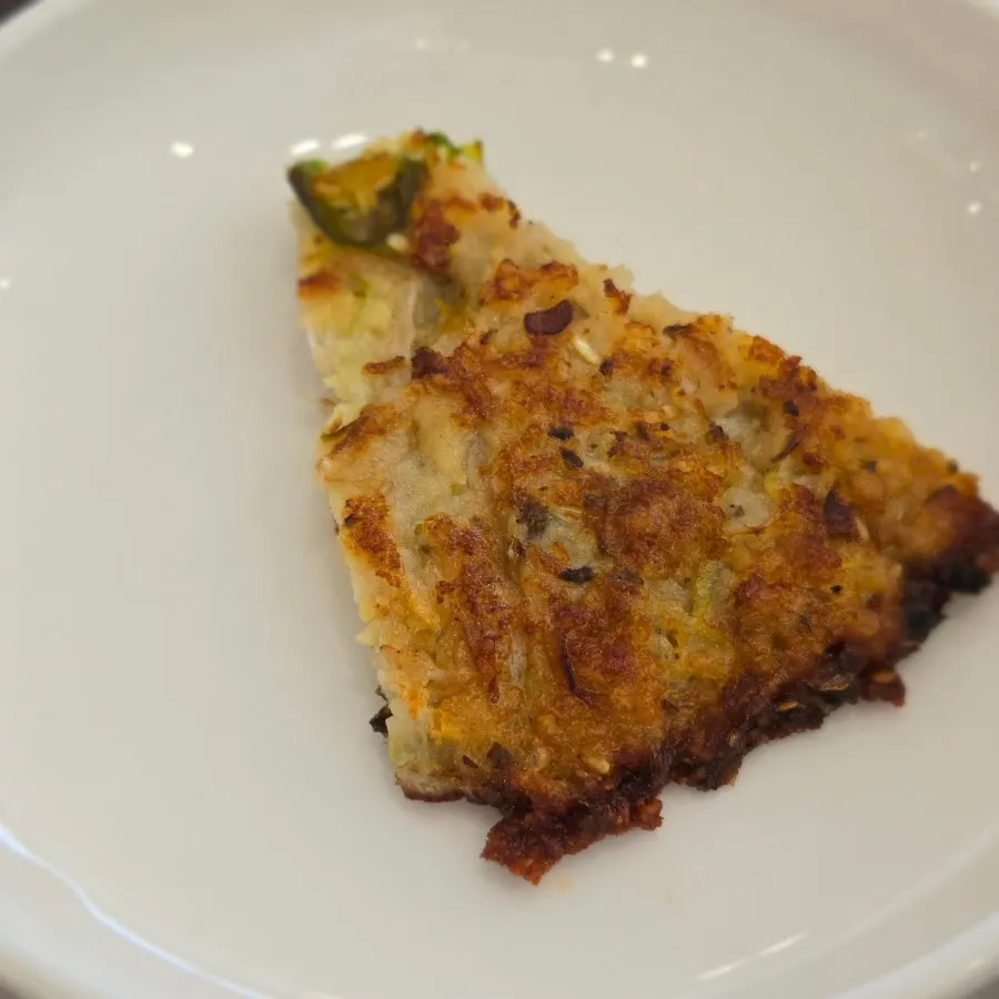 Cross-section of the sliced mung bean pancake