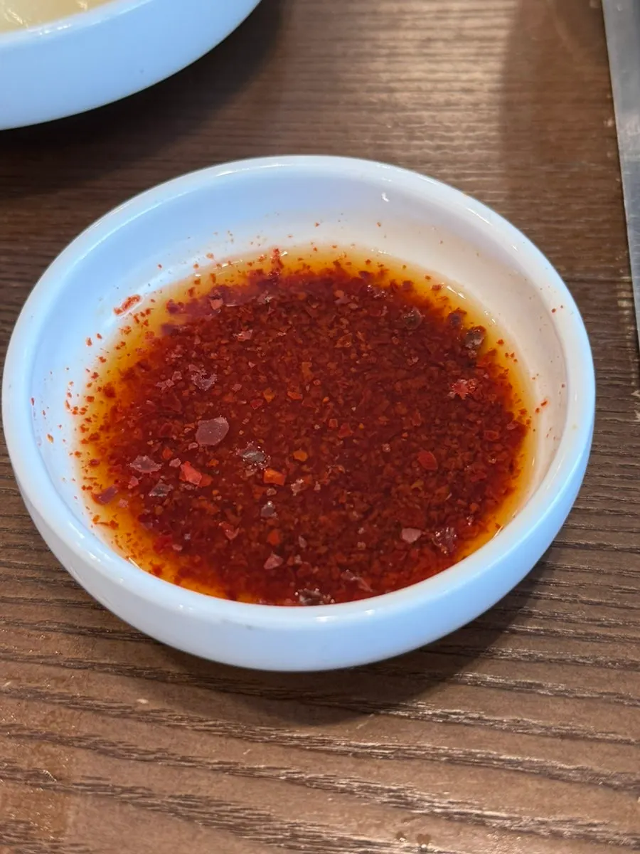 두부가 많이 들어간 슴슴한 평양만두