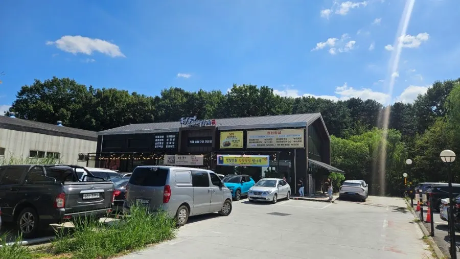Building signage for Jeongwon Galbi Paju Main Branch