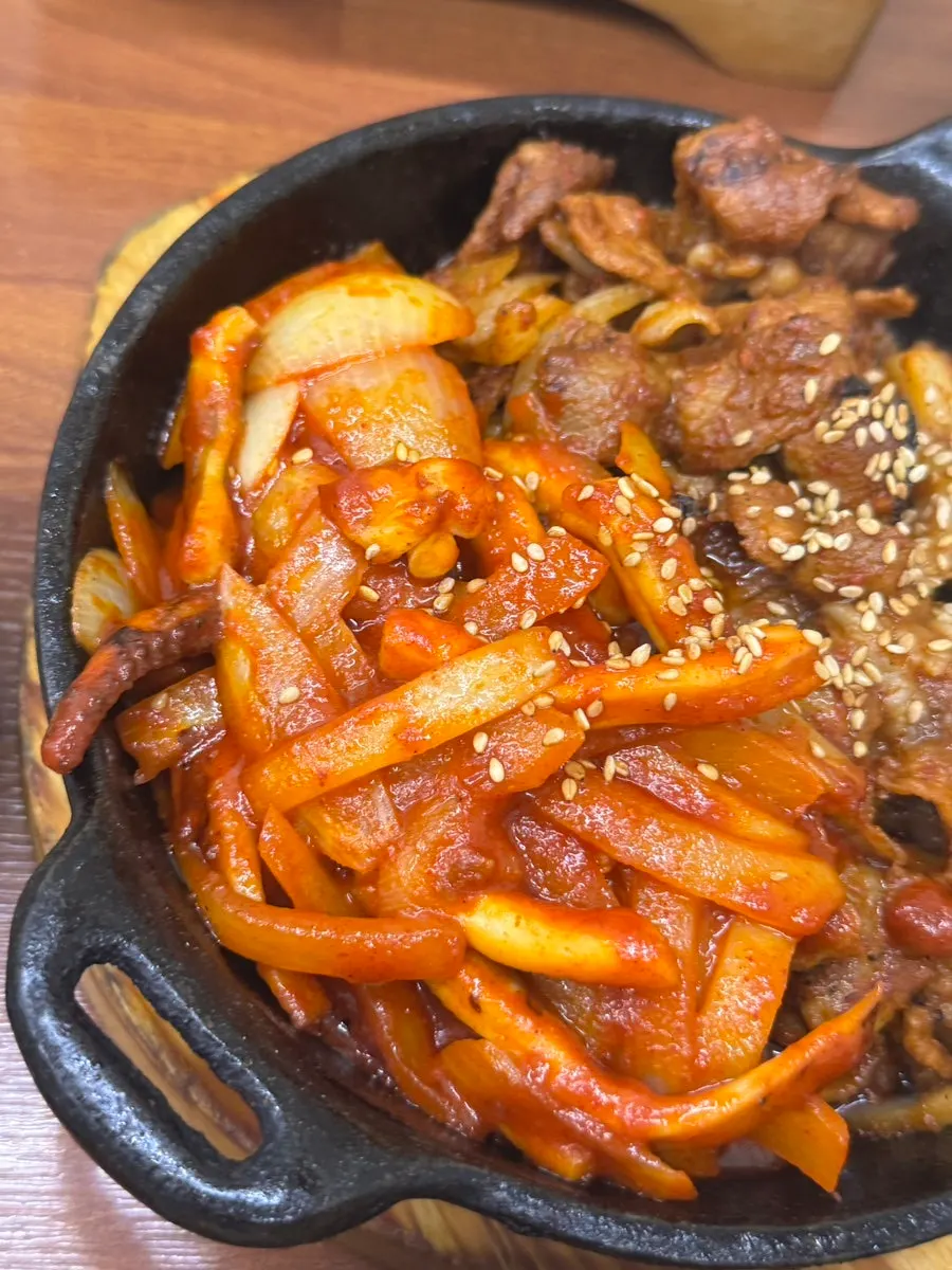 매콤한 오징어볶음 사진