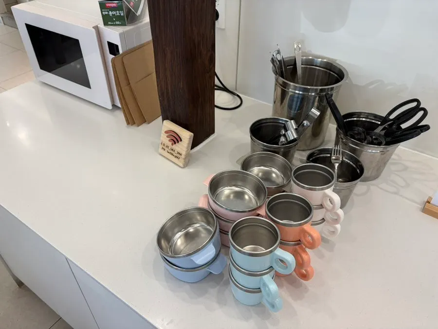 Side dishes brought back from the refill station