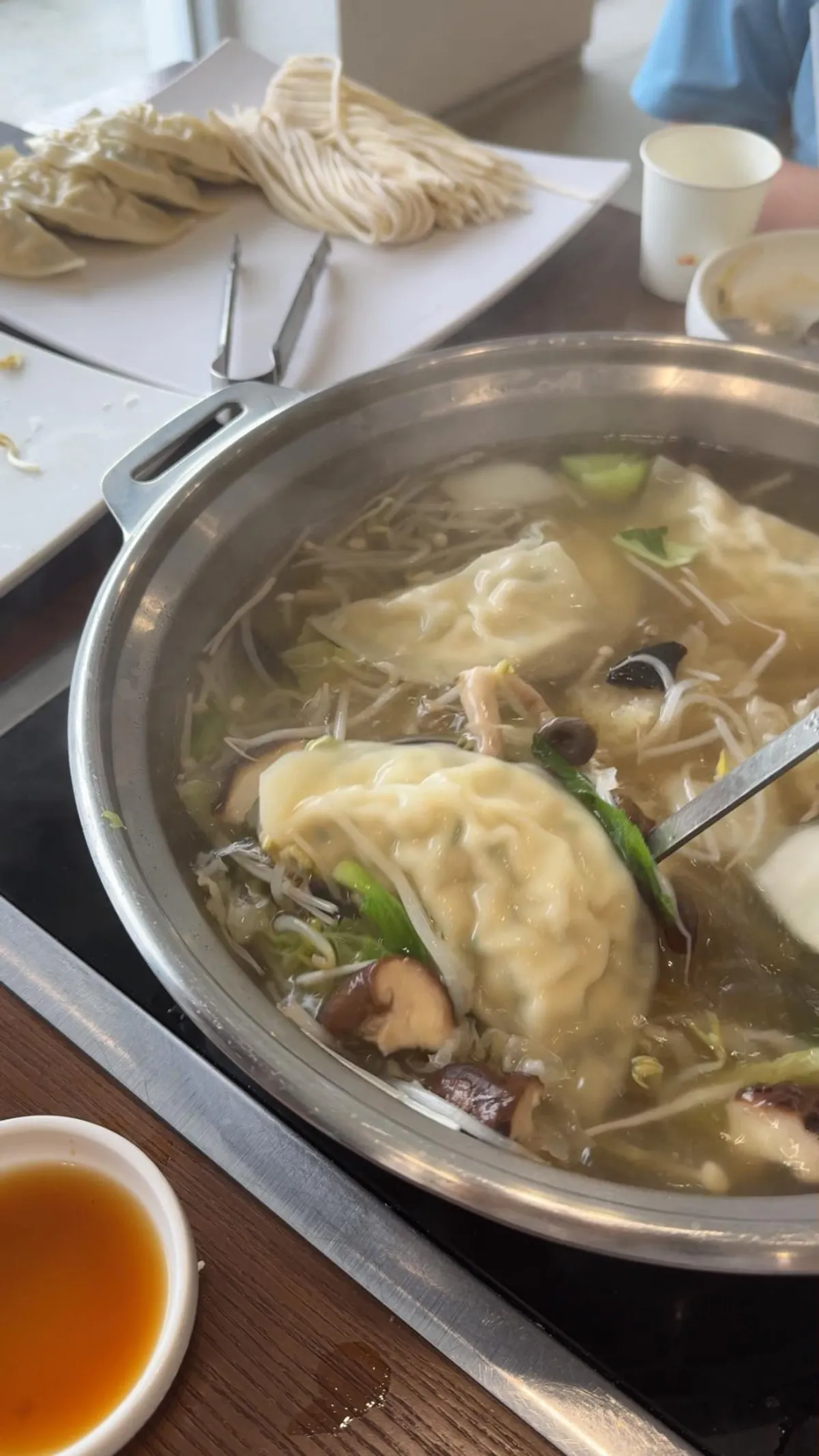 부벽정평양만두 평양만두전골 한 냄비