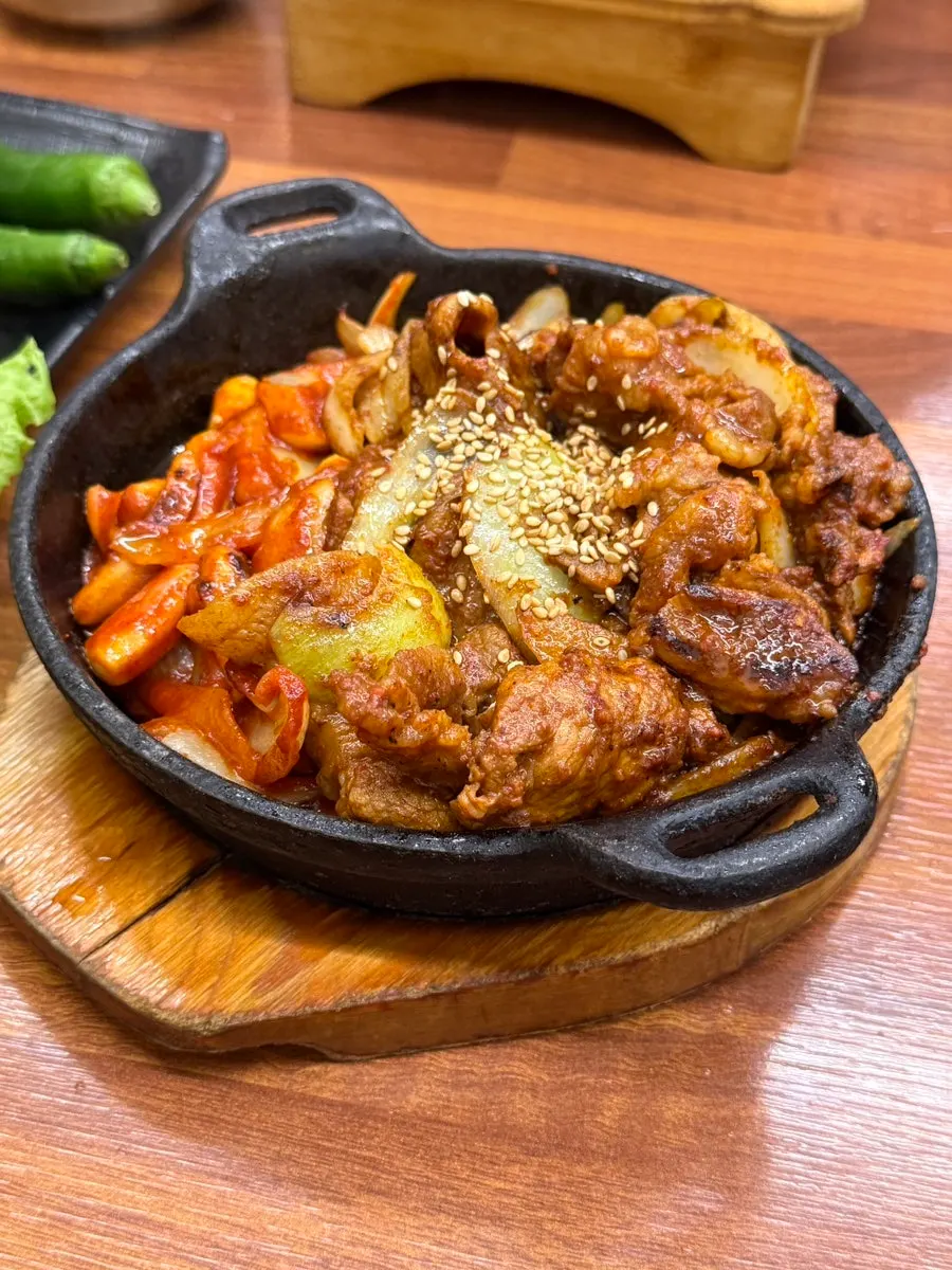 Fresh ssam vegetables placed on the table