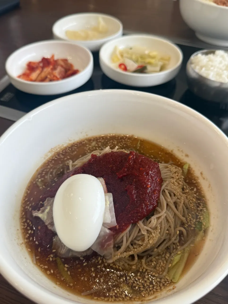 Pyongyang mandu soup and bibim makguksu