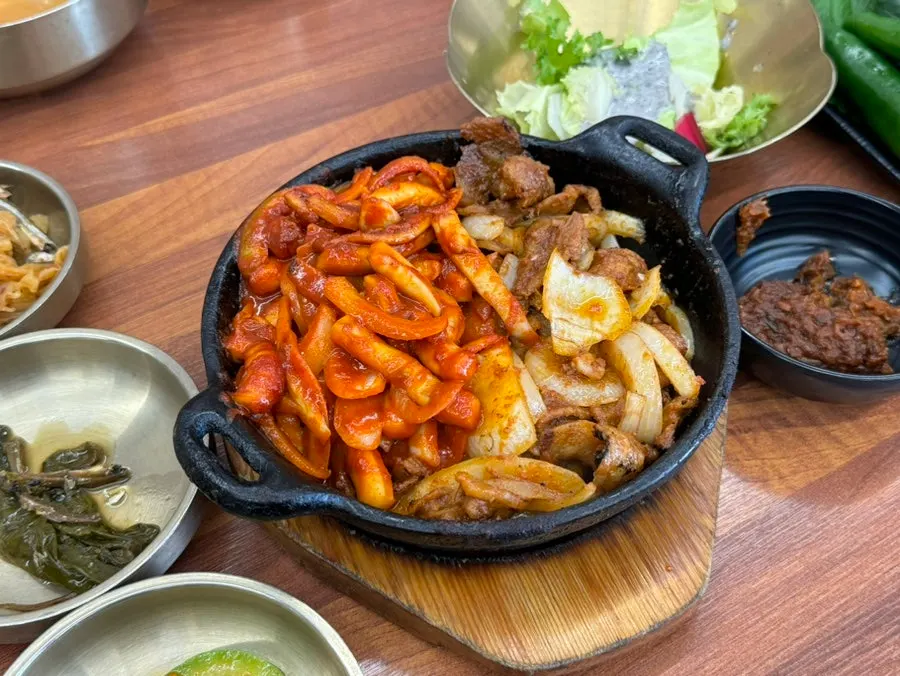Main dishes for two Deul Sets