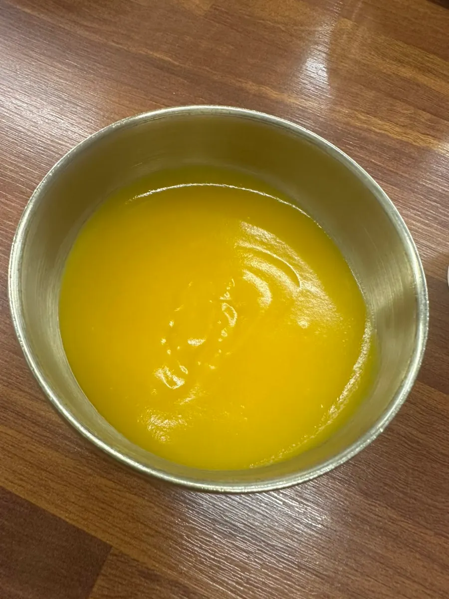 식전에 나온 단호박스프 한 컵