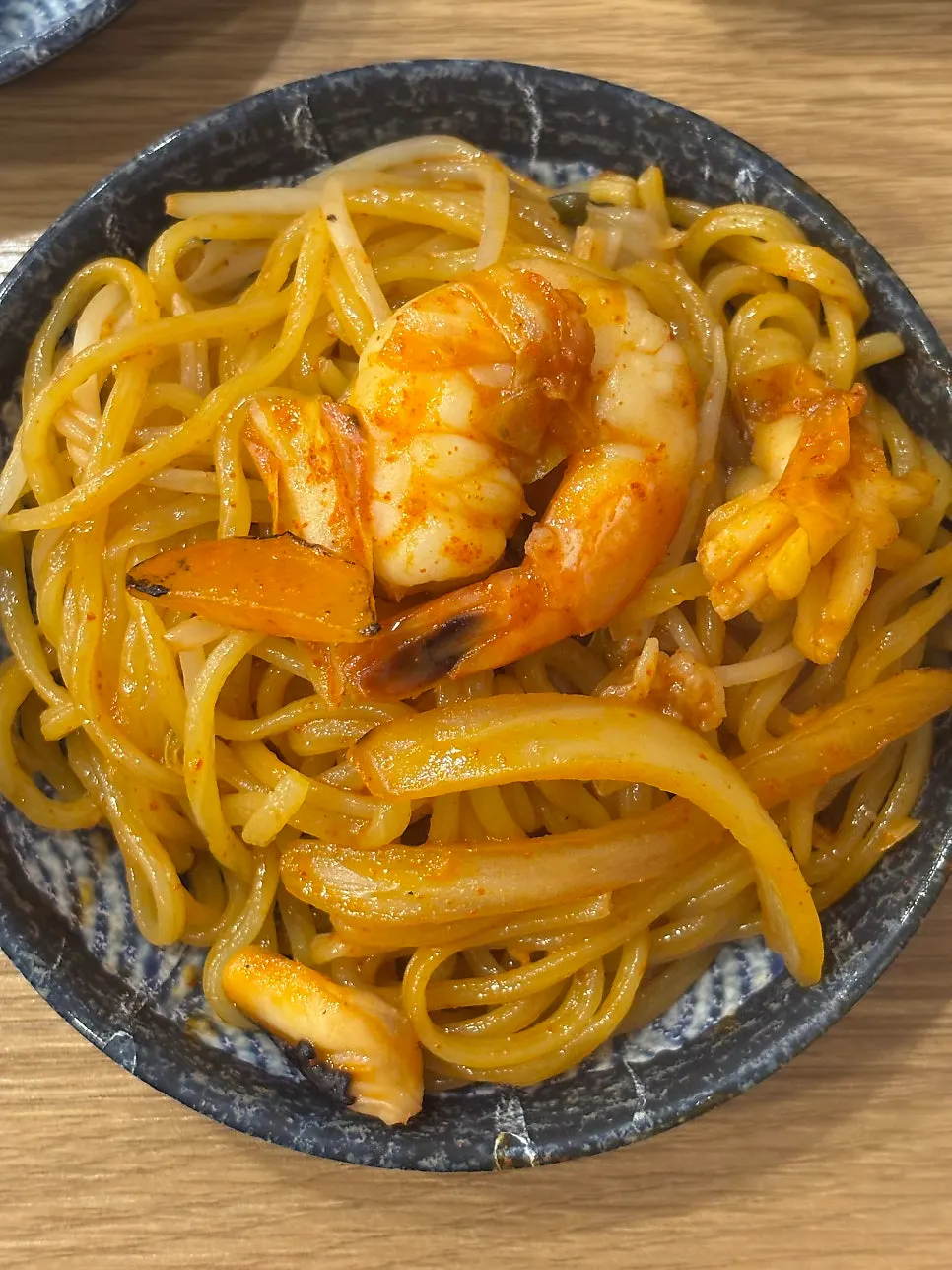 숙주와 함께 비벼 먹는 돌짬뽕