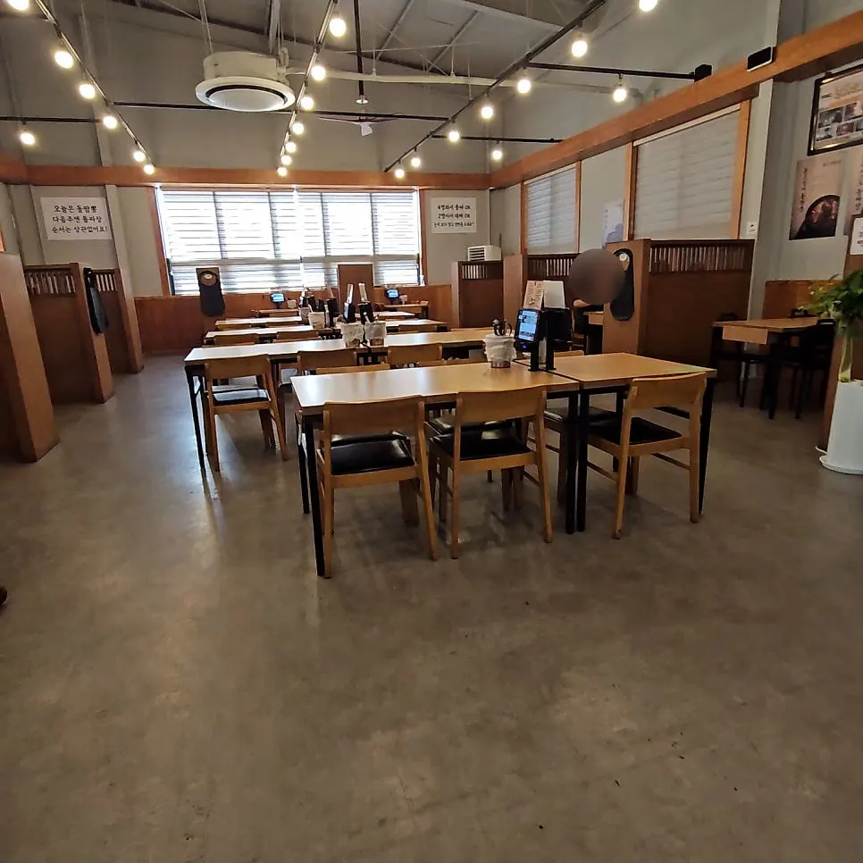 Parking space in front of Dolpanseok