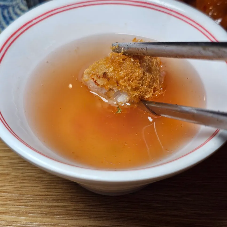 Tangsuyuk sauce served with the donchitang