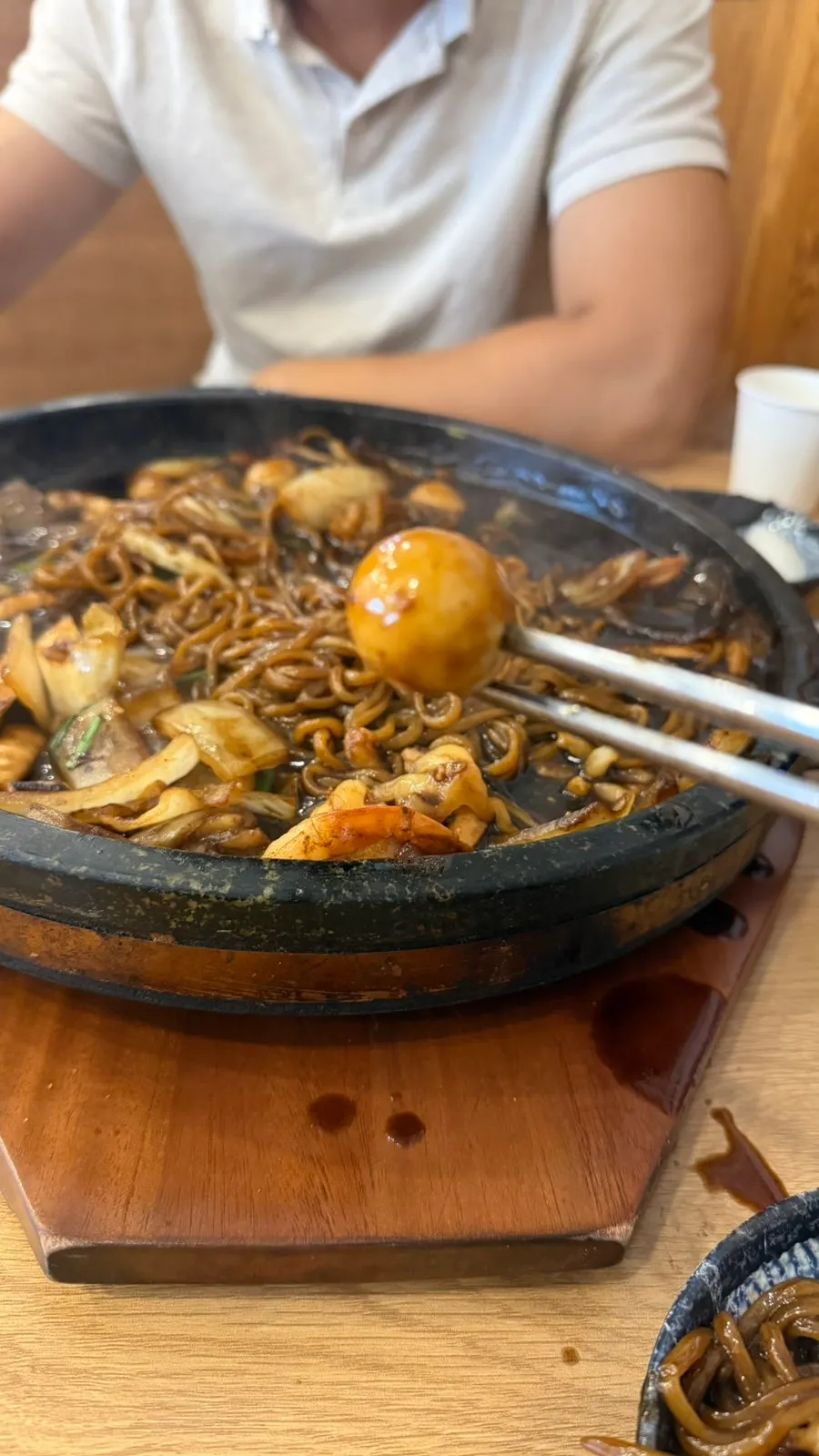 Stone-plate jajang showing shrimp and squid