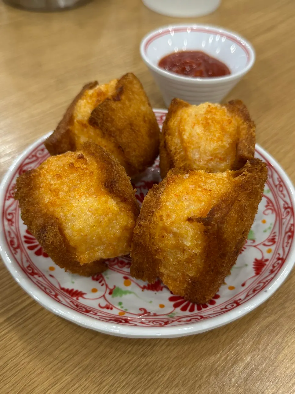 Freshly fried handmade tungbosha, 4 pieces