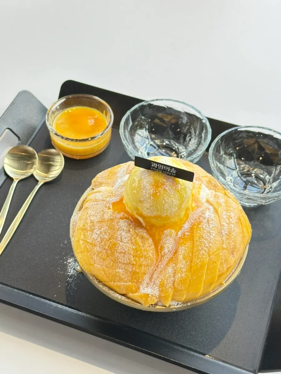 생망고 눈꽃빙수 전체 비주얼