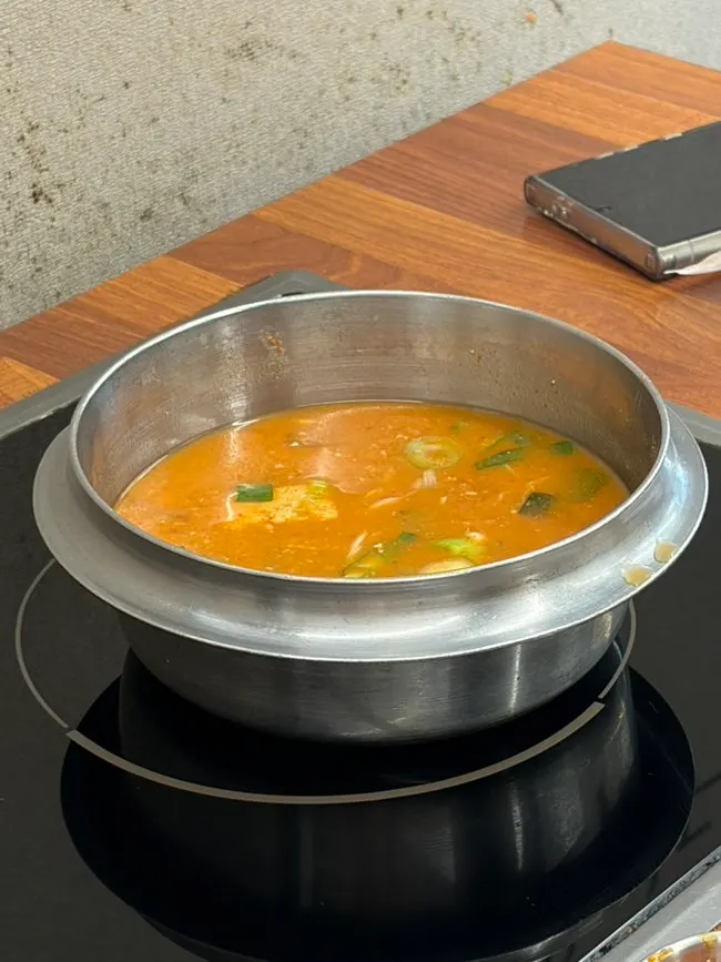 Doenjang stew served with the deuljeongsik set