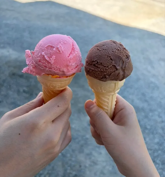 Sungnyung and an ice cream cone for dessert