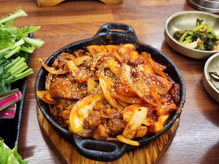 구수한 집밥 스타일 된장찌개