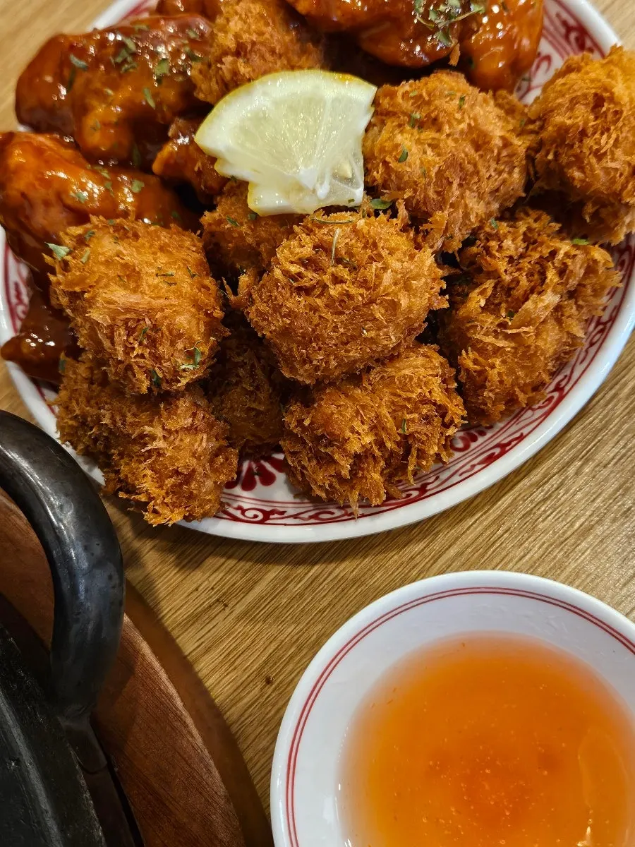 Half-and-half Donchitang fried dish