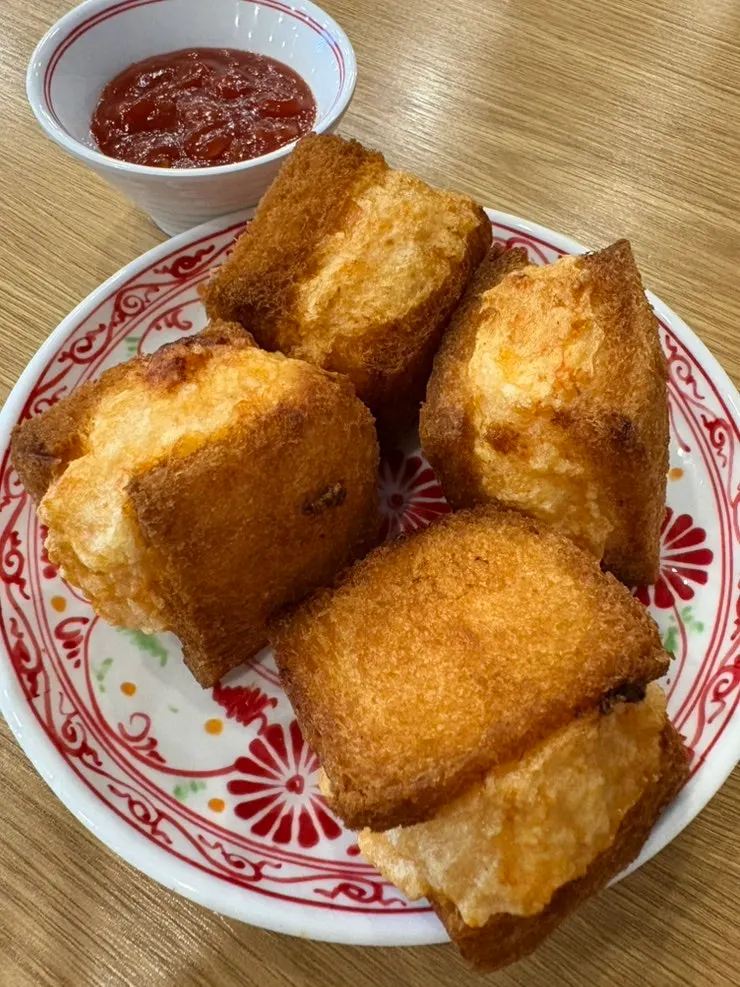 Ttungbosha filled with shrimp