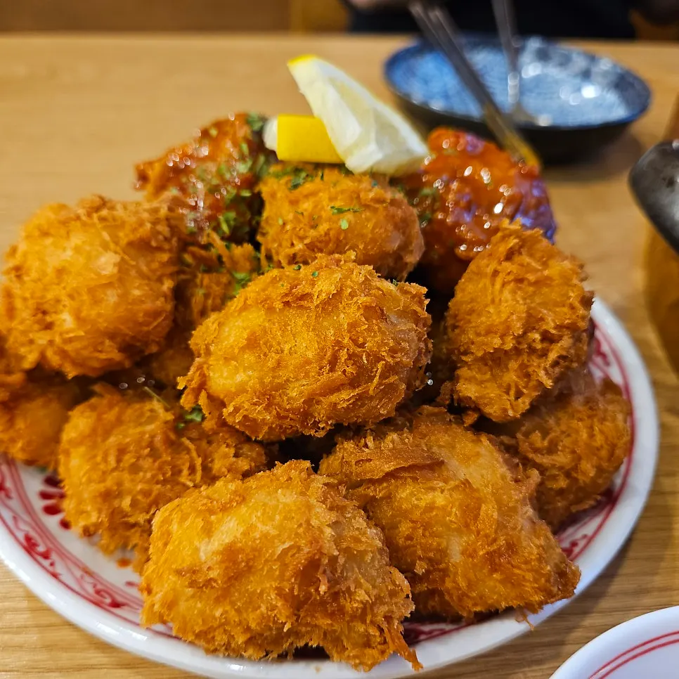 Half-and-half chicken and pork tangsuyuk order