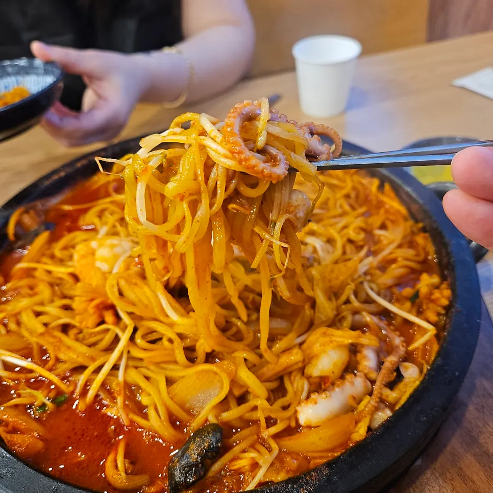 Thin pickled radish with Chinese dishes