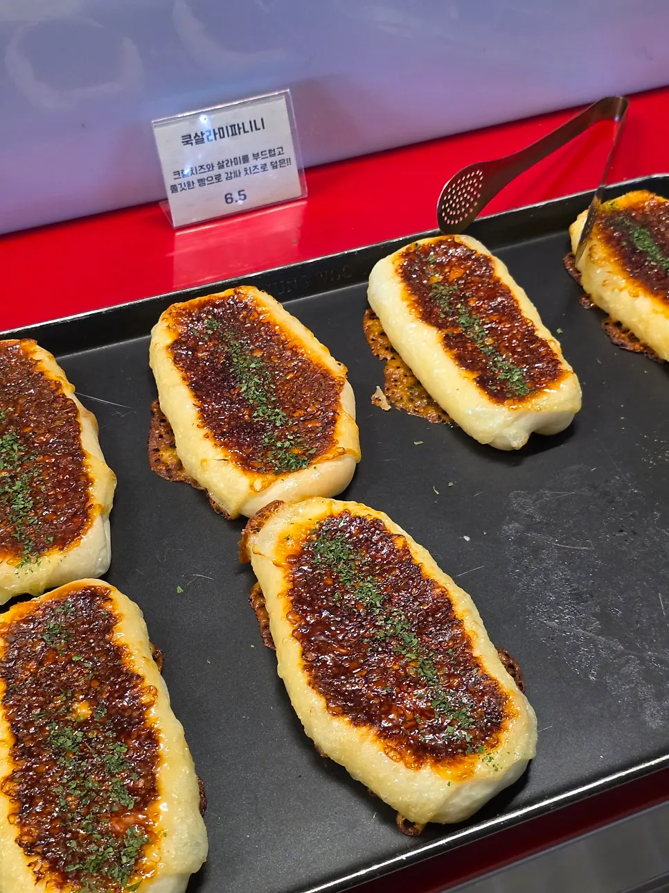 Garlic naan and panini pastries