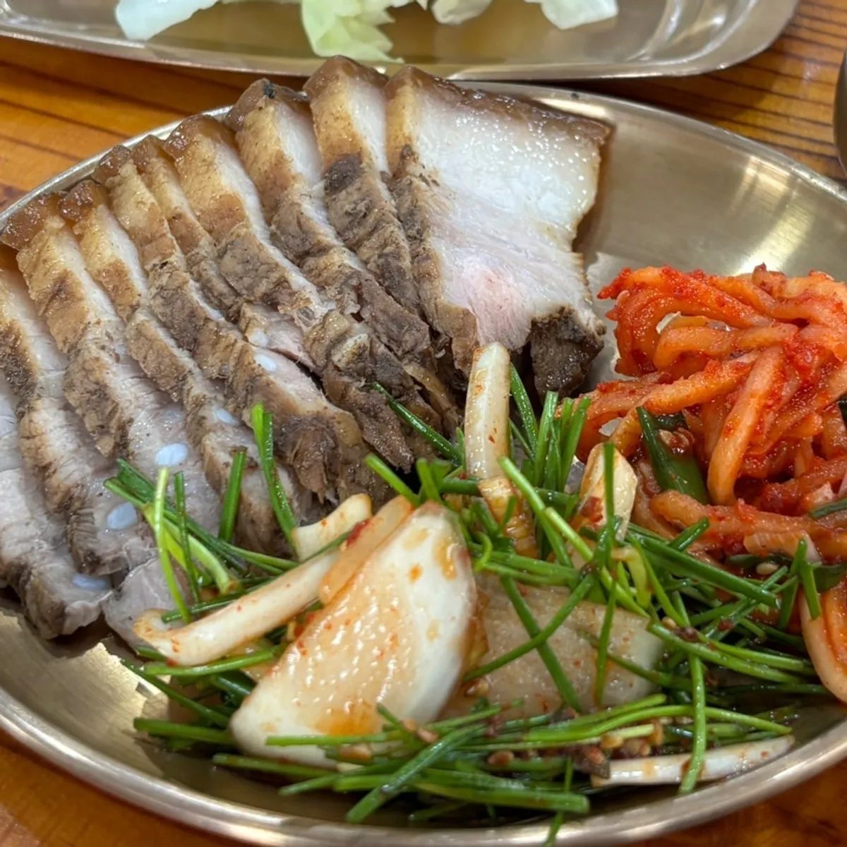Cheonje Guksu signature lunch dishes