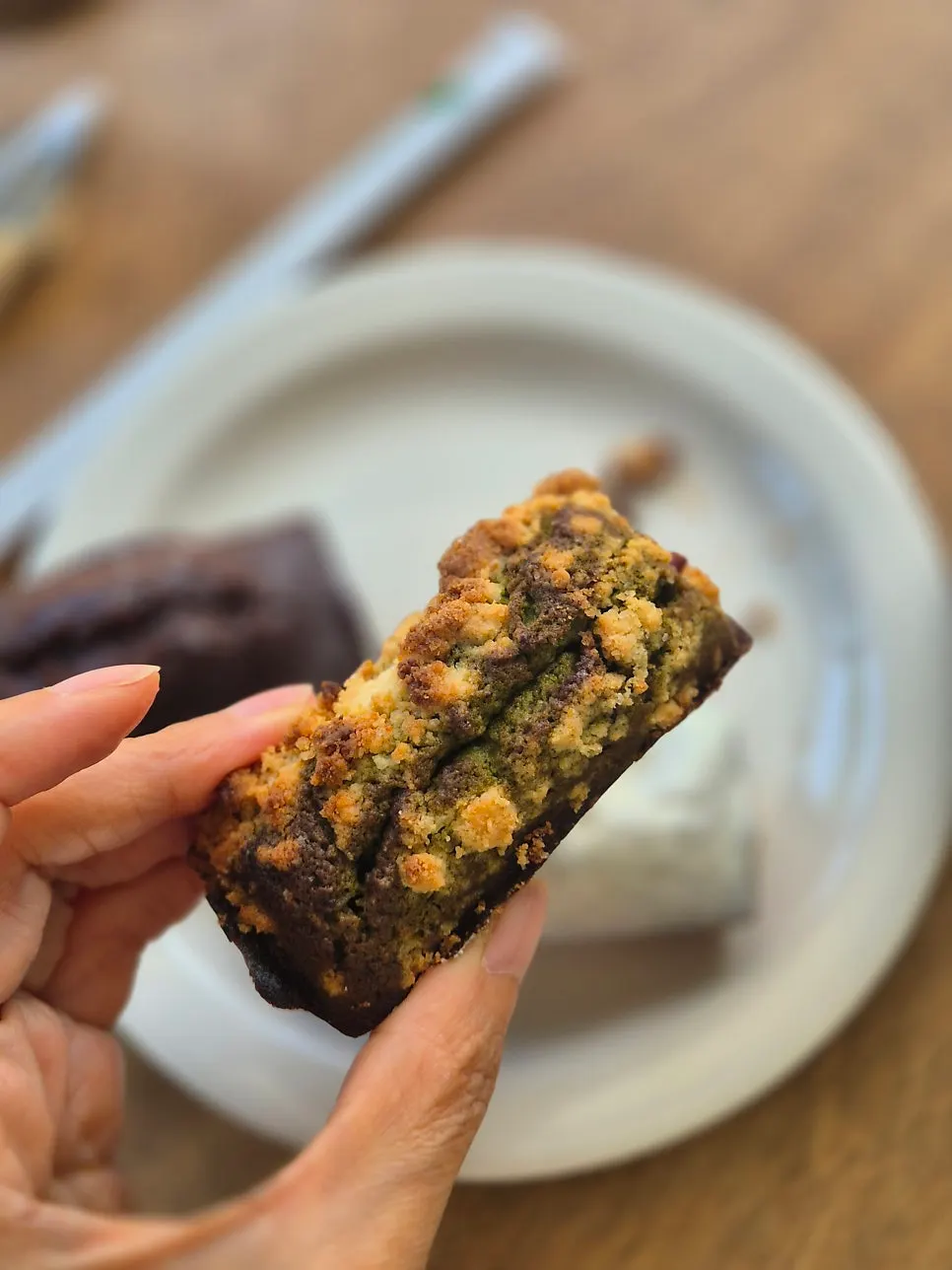 Cross-section of the sweet-salty salt choco financier