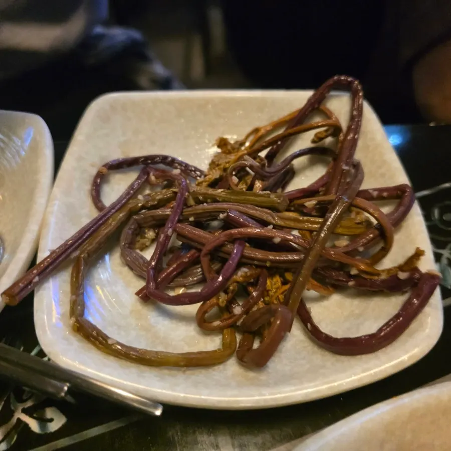 메추리알과 계란말이 등 밑반찬