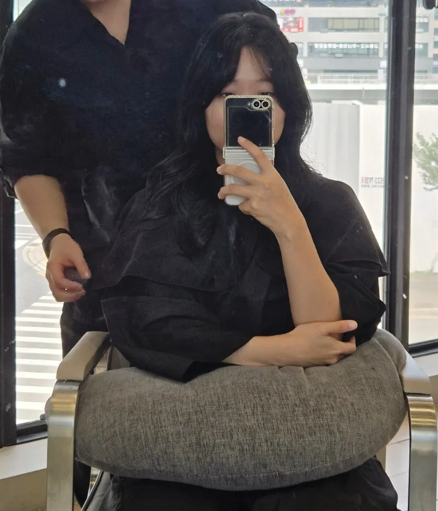 Finished layered cut and layered perm style
