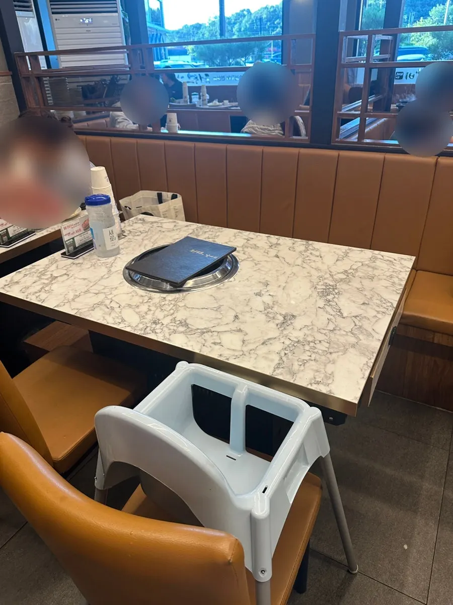Jeongwon Galbi waiting area