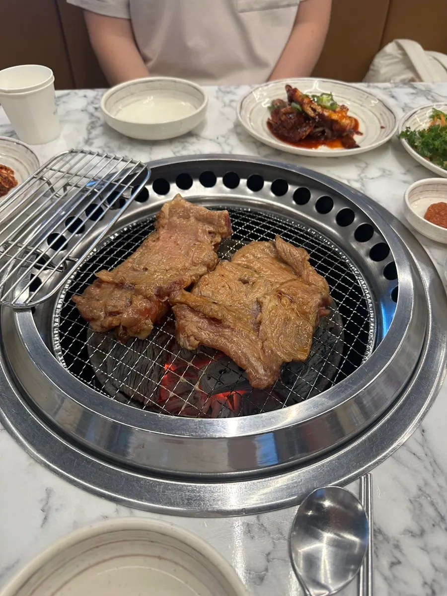 Jeongwon Galbi fresh kimchi and seasoned raw crab