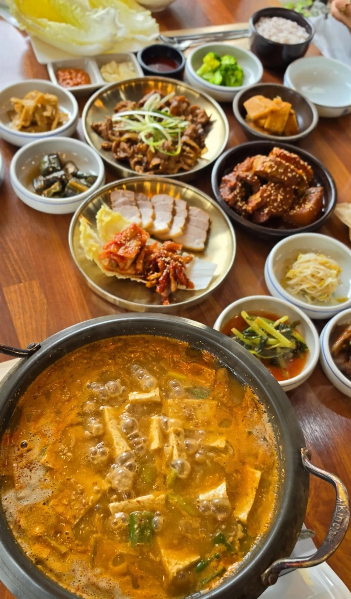 Ttuksim rice set spread at Eomma-ui Ttuksim in Yadang, Paju