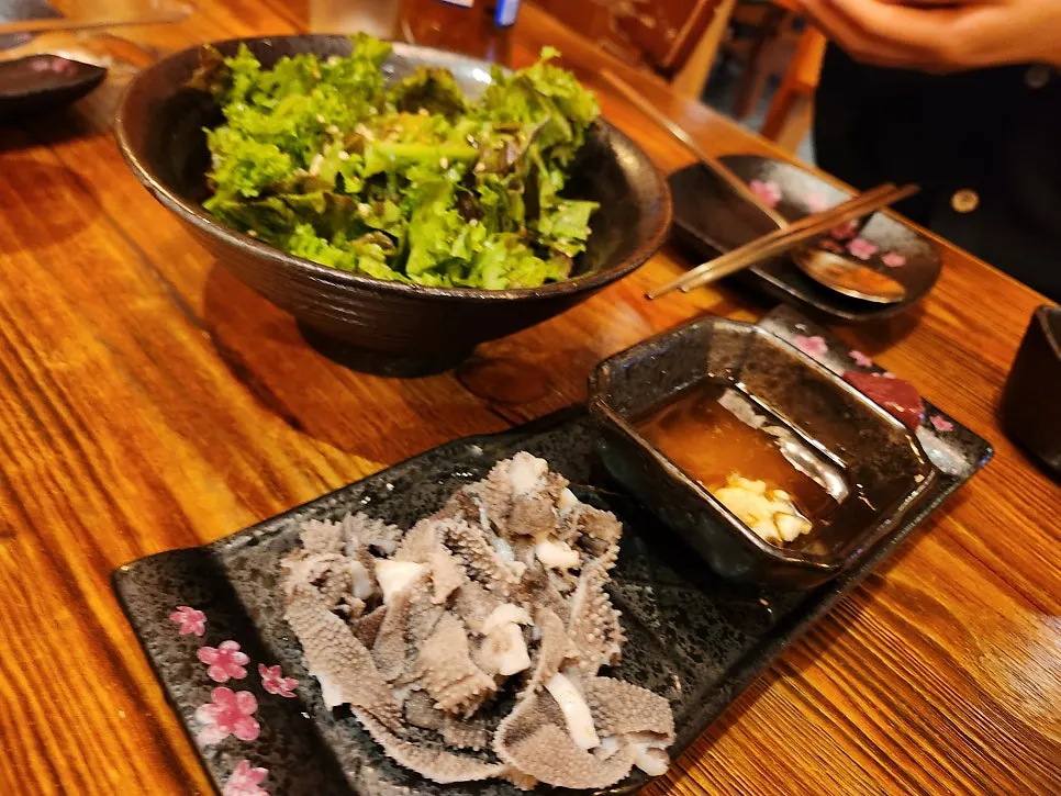 애피타이저로 나온 따끈한 소고기죽