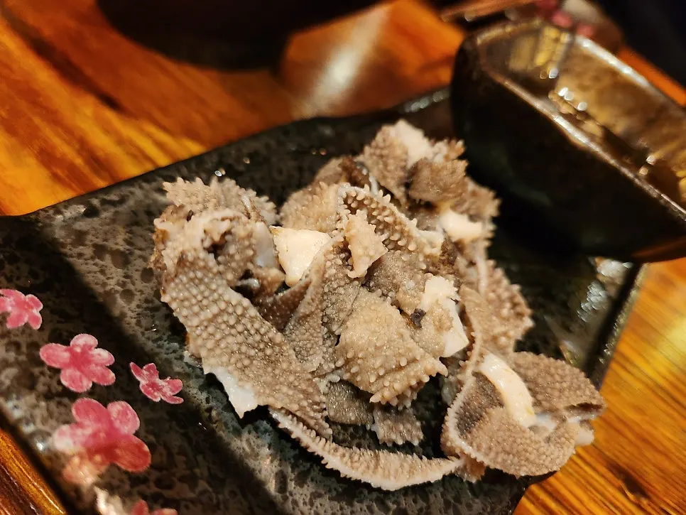 인원수대로 제공된 소고기죽 그릇