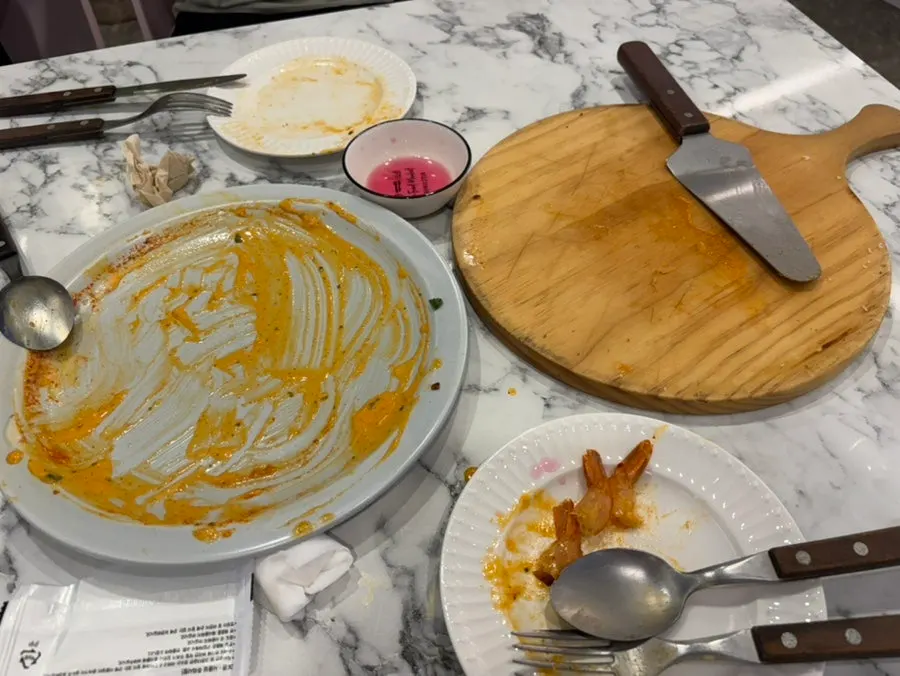 Plates of pasta and pizza cleaned out completely