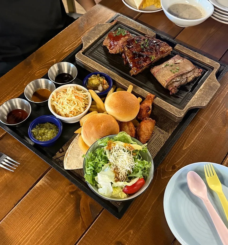 2인 멤피스 플래터 한 상 차림