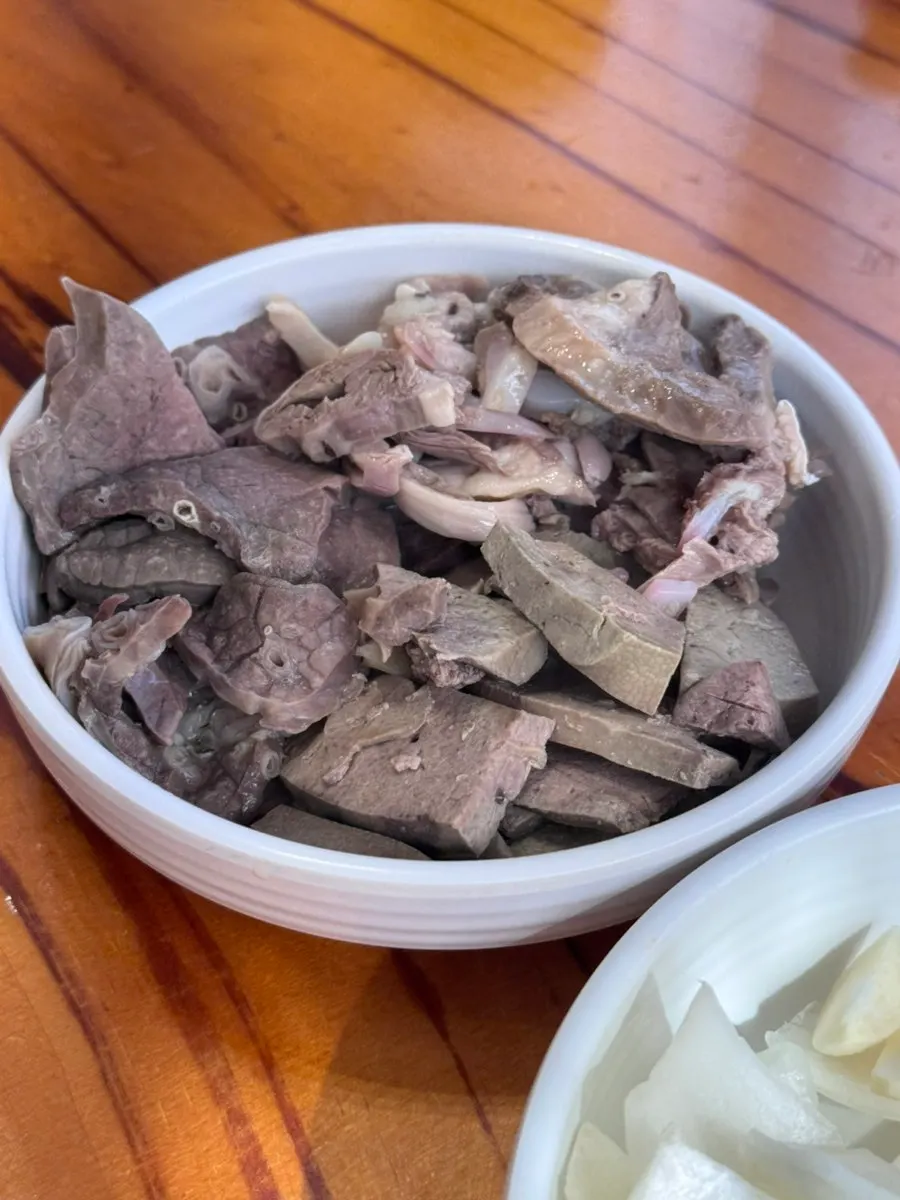 순댓국과 함께 나온 밑반찬 구성