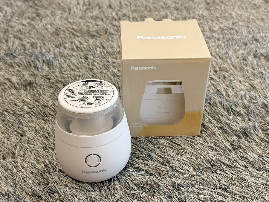 Panasonic fabric shaver main unit and included items