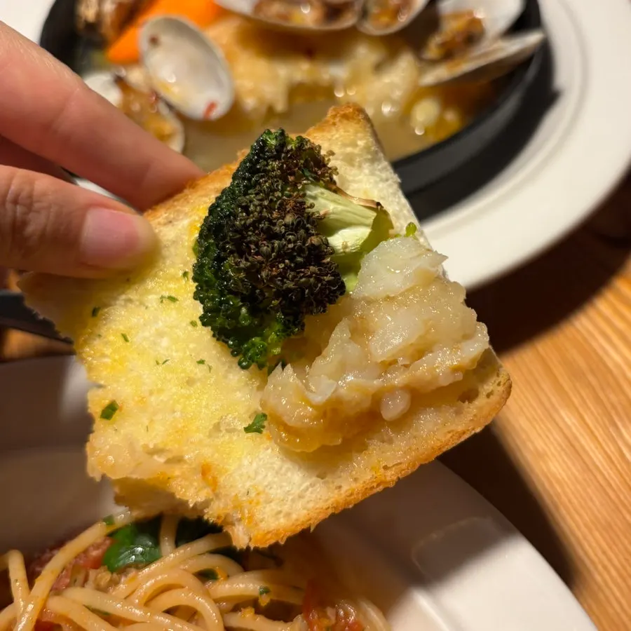 Moist flesh of the flounder steak