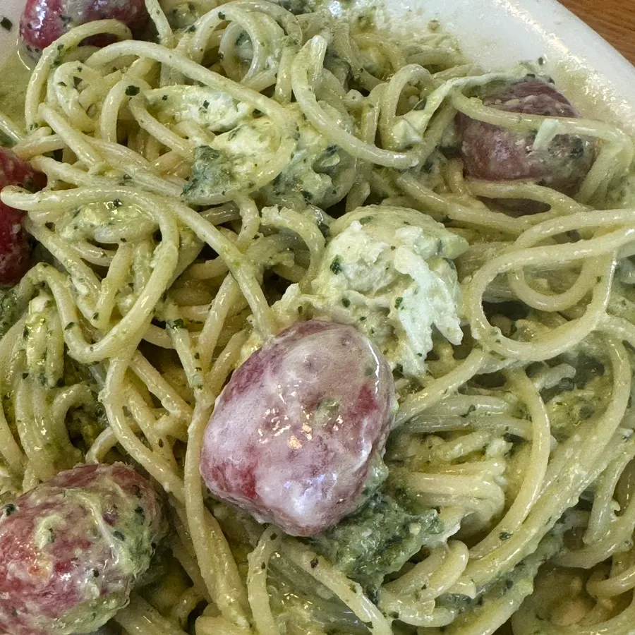 Basil cold pasta with lemon