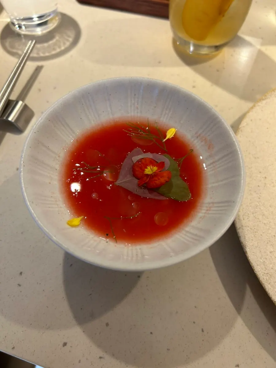 코스 첫 메뉴 수박 가스파초